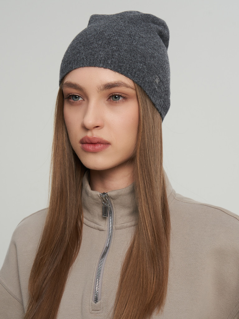 FILA әйелдер шапкасы