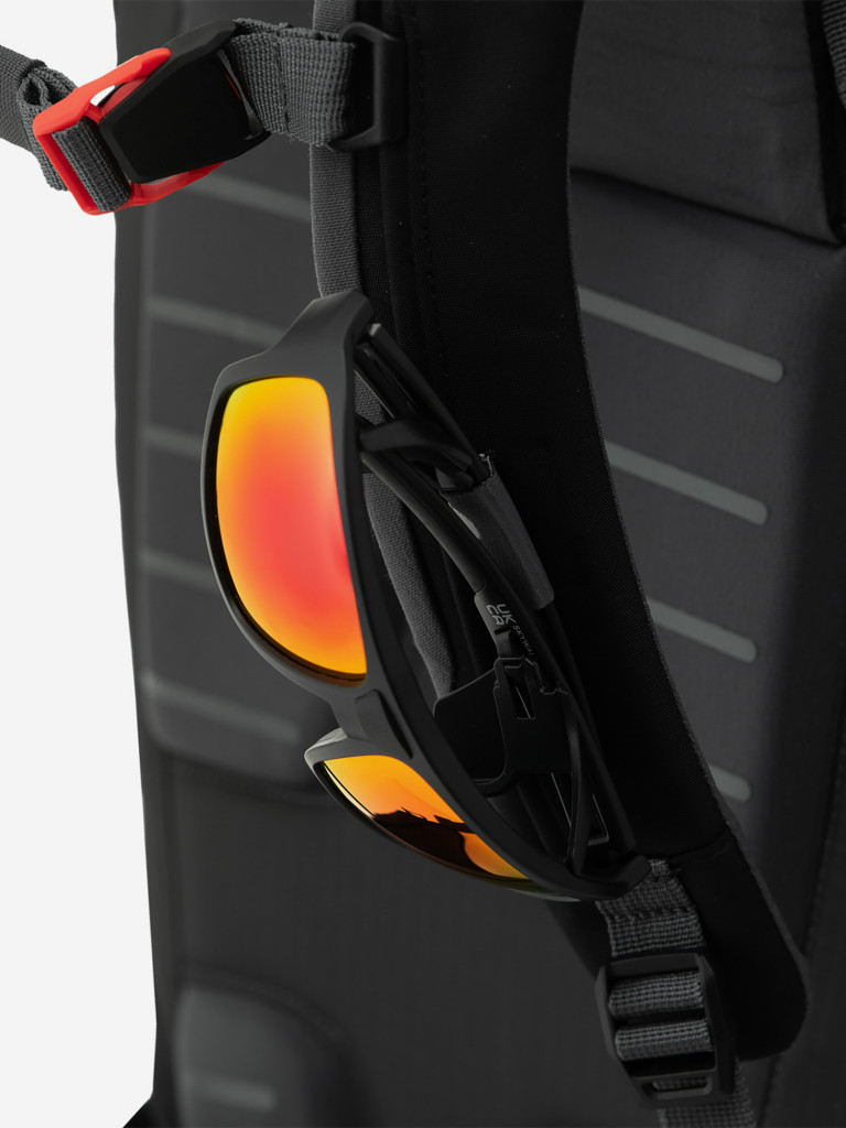 Рюкзак Kanrock x Nidecker Pow Pow 30 Special Edition — фото №12