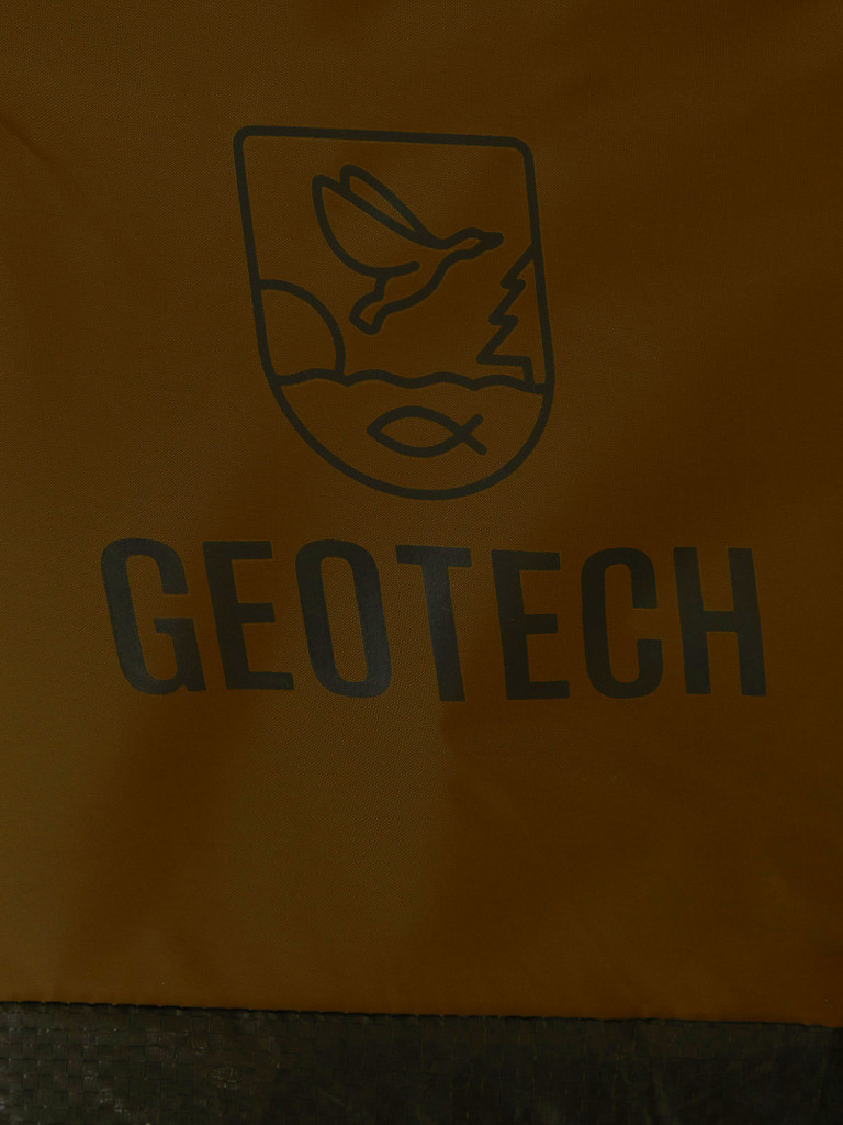Палатка рыболовная 2-местная Geotech Burbot 2 — фото №16