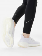 Кроссовки женские adidas Ultraboost 22