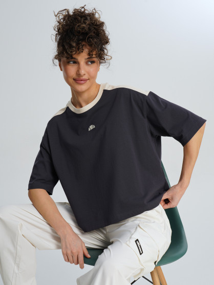Ellesse әйелдер футболкасы