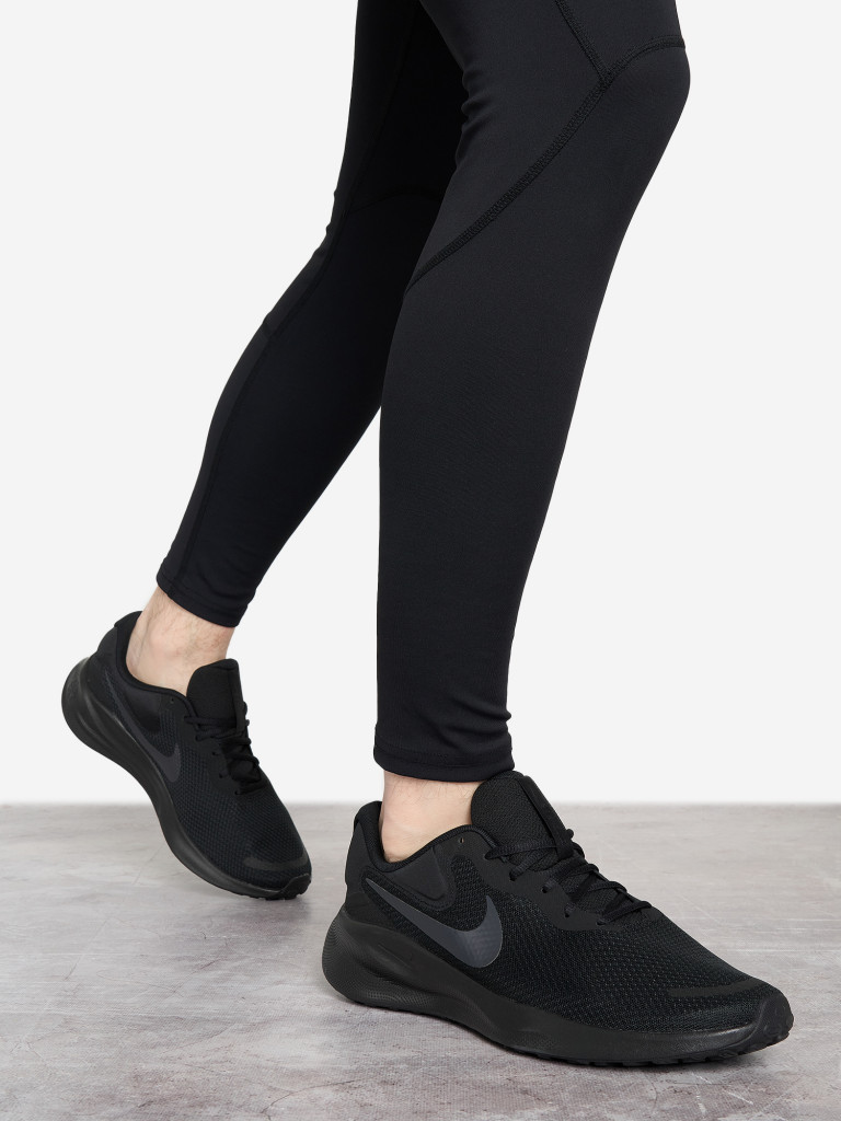 Кроссовки мужские Nike Revolution 7