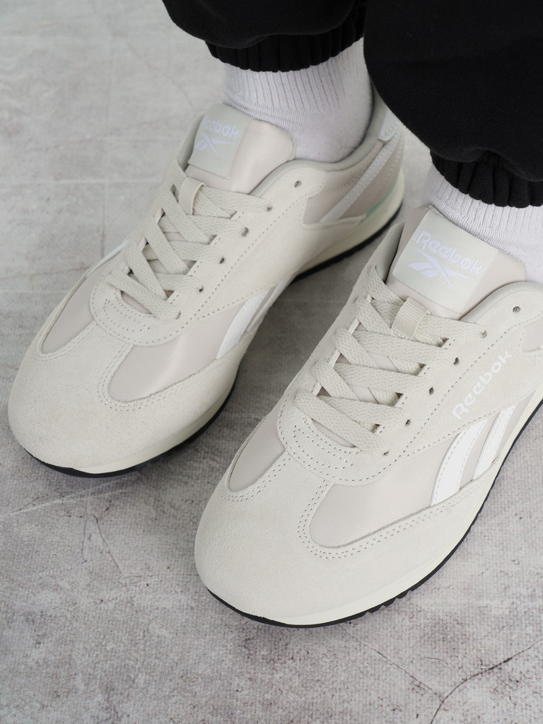 Reebok World 70 әйелдер кроссовкасы — фото №8