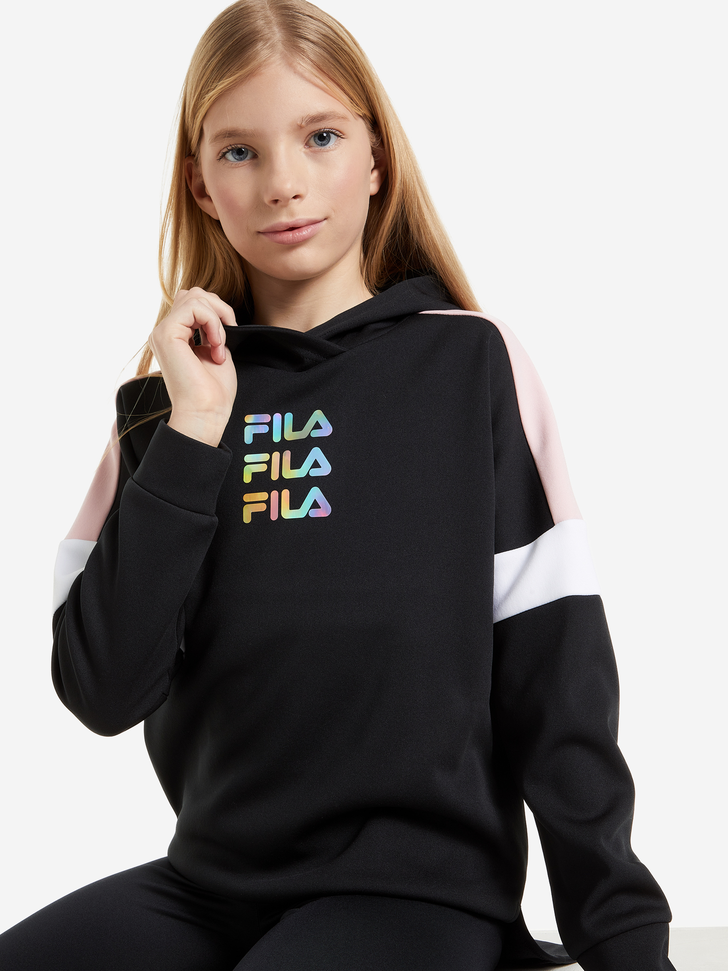Толстовка для девочек fila. Костюм фила для девочек. Толстовка fila детская. Девочка фила. Кофта fila для девочек.