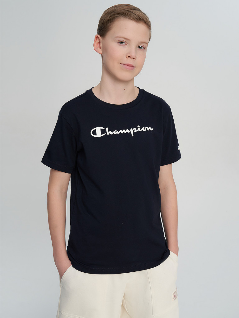 Champion ұлдарға арналған футболкасы