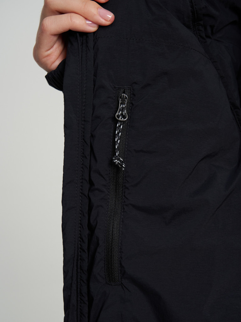 Ультралегкий пуховик женский Mountain Hardwear Stretchdown Parka — фото №13