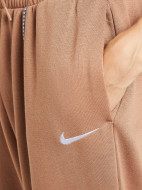 Брюки женские Nike Sportswear Icon Clash — фото №4