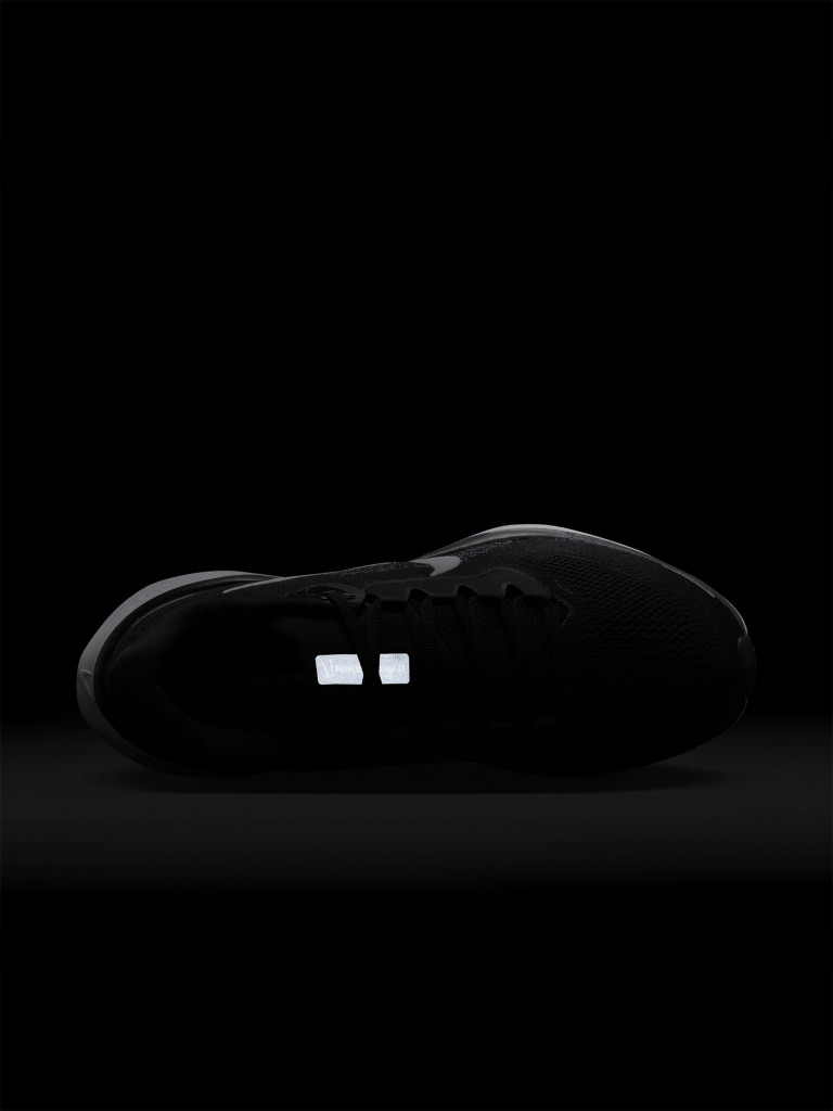 Nike әйелдер кроссовкасы — фото №9