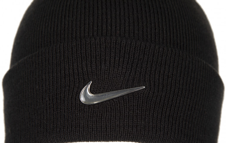 Шапка Nike Beanie Metal Swoosh — фото №2