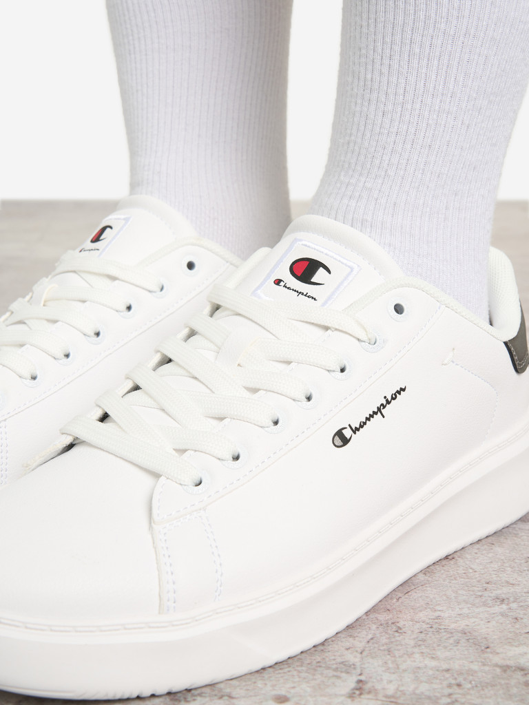 Champion Yrias ерлер кедысы — фото №9