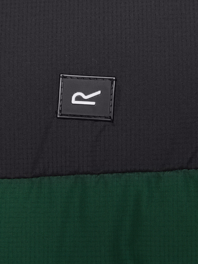 Жилет мужской Regatta Nevado черно-зеленый цвет — купить за 20490 тг со ...