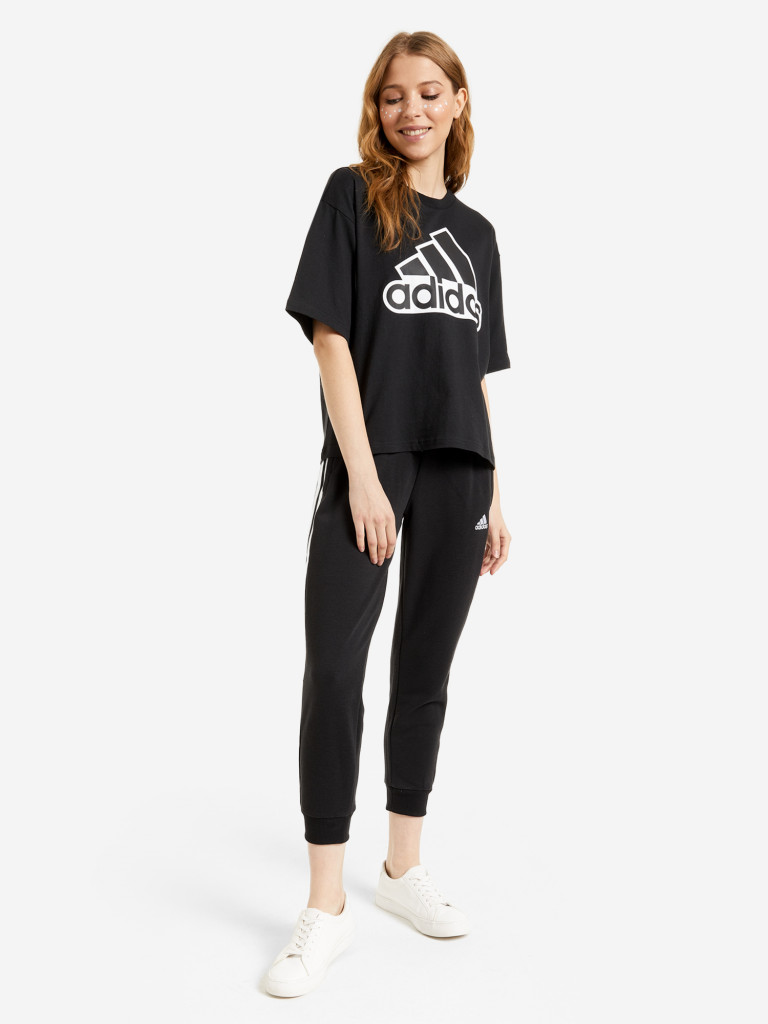 Футболка женская adidas Essentials Logo Boxy черный цвет — купить за ...