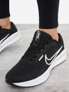 Nike әйелдер кроссовкасы — фото №8