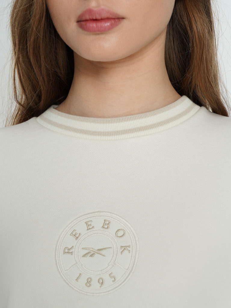 Свитшот женский Reebok Lawn Club — фото №6