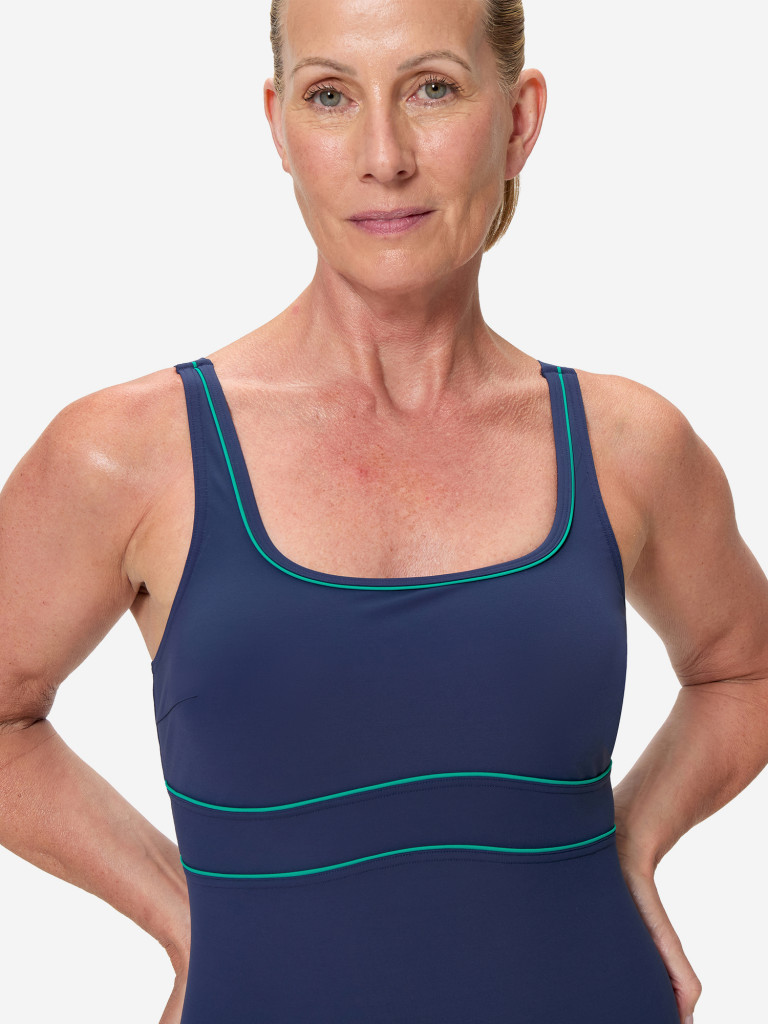 Купальник слитный женский Speedo Solid Contour Eclipse — фото №5