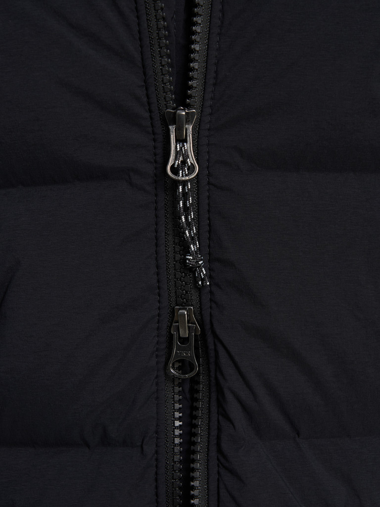 Ультралегкий пуховик женский Mountain Hardwear Stretchdown Parka — фото №10
