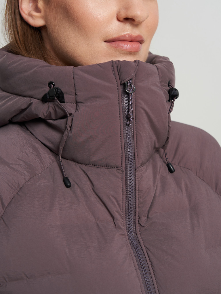 Ультралегкий пуховик женский Mountain Hardwear Stretchdown Parka — фото №8