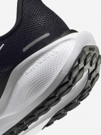 Nike әйелдер кроссовкасы — фото №8