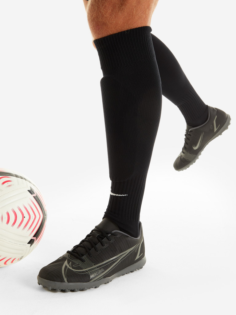 Шеннон Доэртиді жалаңаш көріңіз