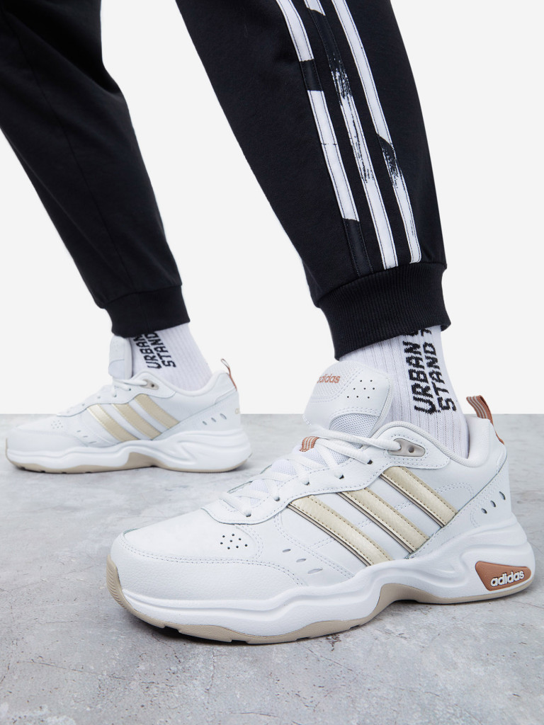 Кроссовки женские adidas Strutter