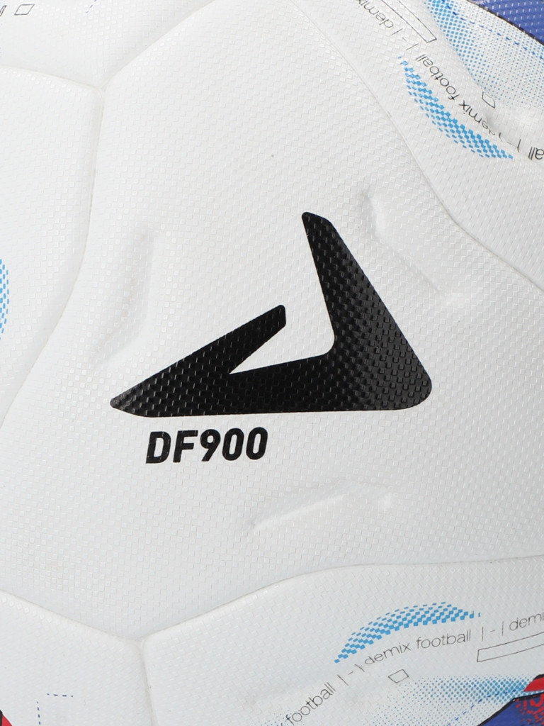 Мяч футбольный Demix DF900 Thermo FIFA Quality Pro — фото №7