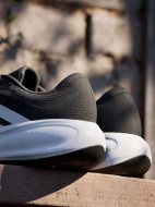 Кроссовки женские adidas Response Runner 2 — фото №17