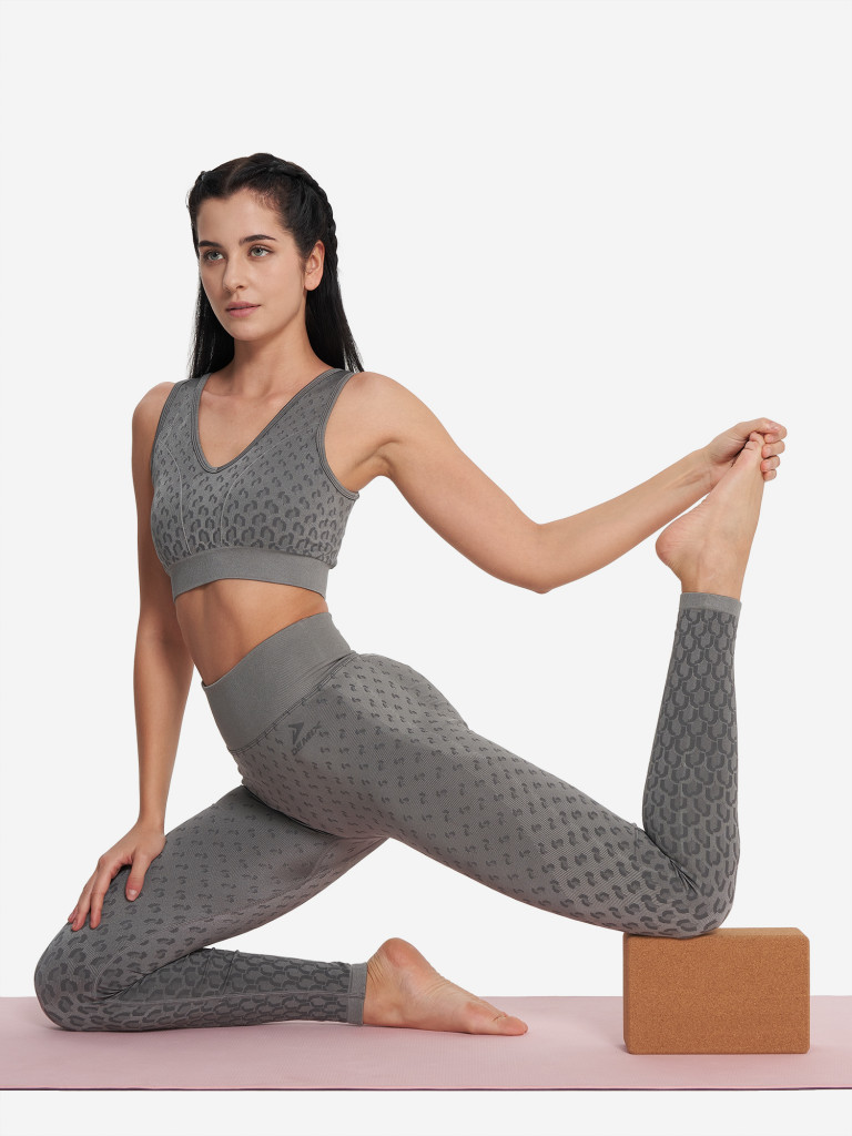 Легинсы женские Demix HighFlow Yoga Seamless Gfx — фото №5