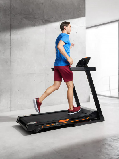 Жүгіру жолдары мен кардиологиялық жабдықтар